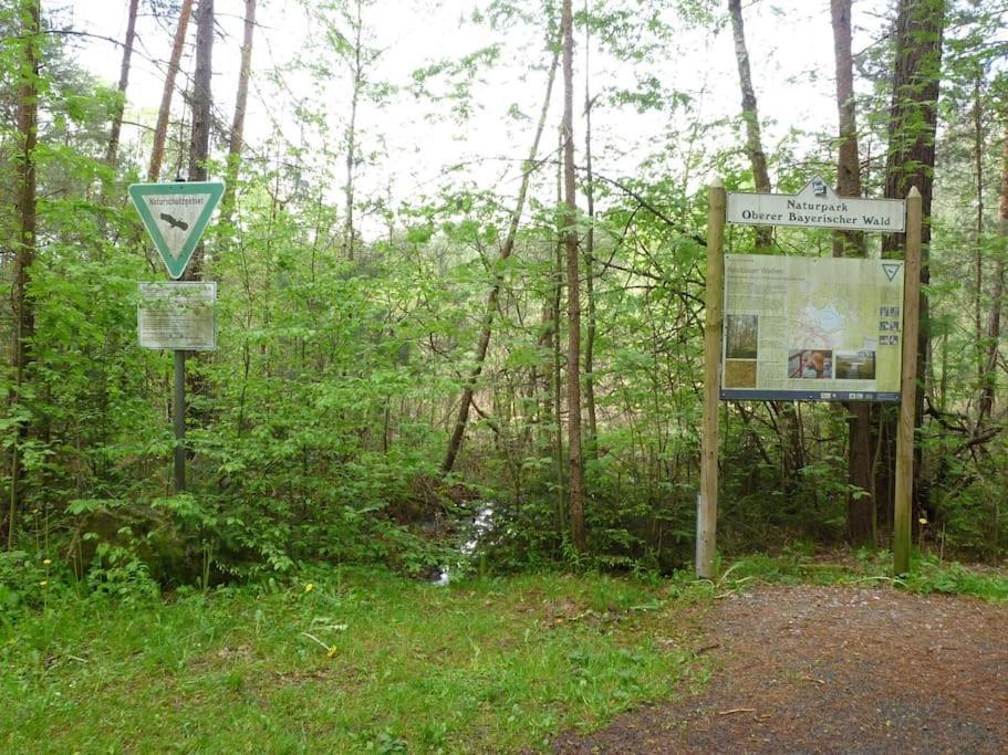 Bungalow Direkt Am See, Mit Eigenem Boot Родінг Екстер'єр фото